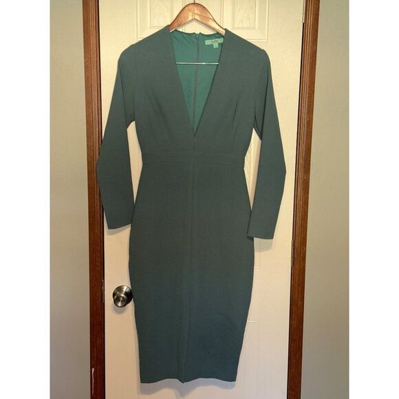 NWT Karlie Teal Long Sleeve Midi Dress With Deep V-Neck  Size Small - Picture 1 of 14